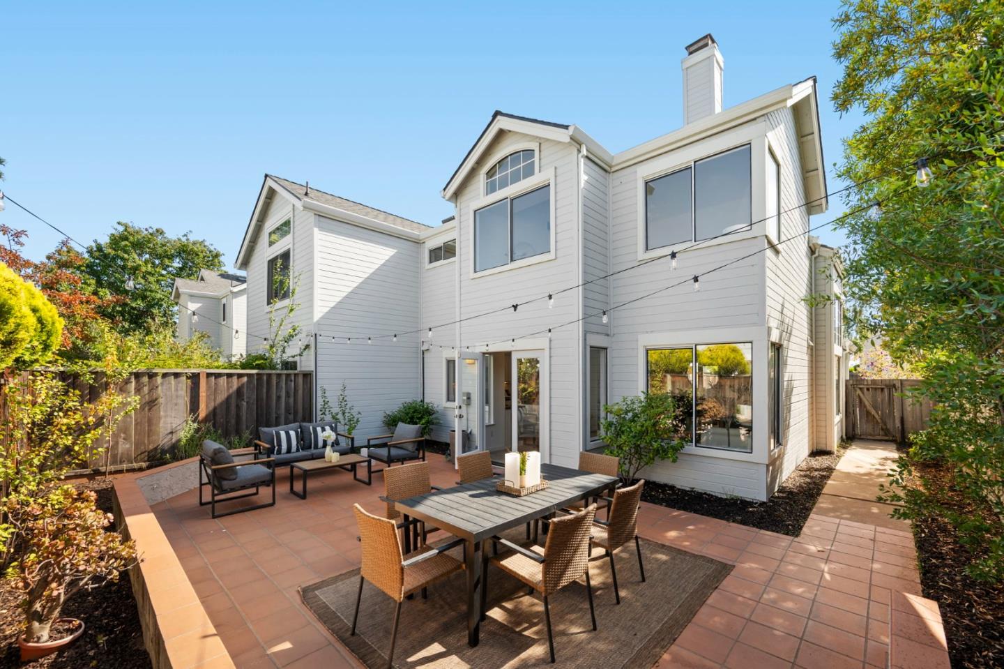 Detail Gallery Image 66 of 75 For 445 Mcdonnel Rd, Alameda,  CA 94502 - 3 Beds | 2/1 Baths