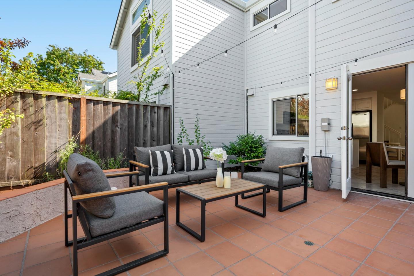 Detail Gallery Image 67 of 75 For 445 Mcdonnel Rd, Alameda,  CA 94502 - 3 Beds | 2/1 Baths