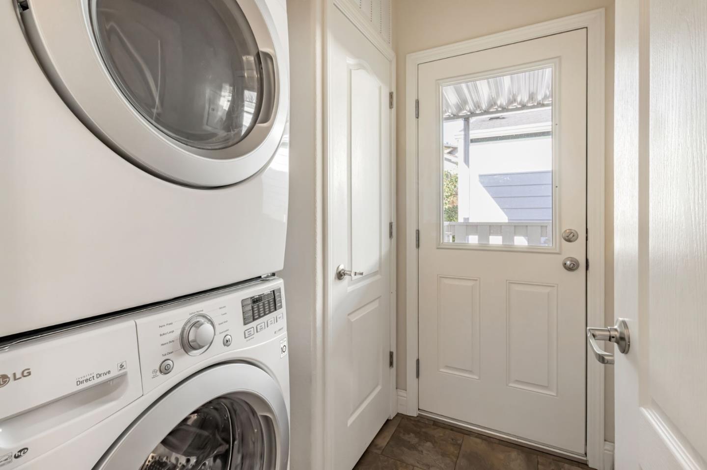 Detail Gallery Image 21 of 33 For 440 Moffet Blvd #127,  Mountain View,  CA 94043 - 3 Beds | 2 Baths