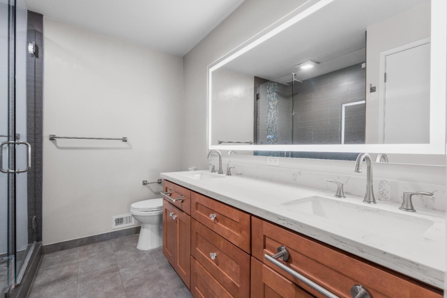 Detail Gallery Image 18 of 34 For 118 Stoney Creek Rd, Santa Cruz,  CA 95060 - 3 Beds | 2/1 Baths