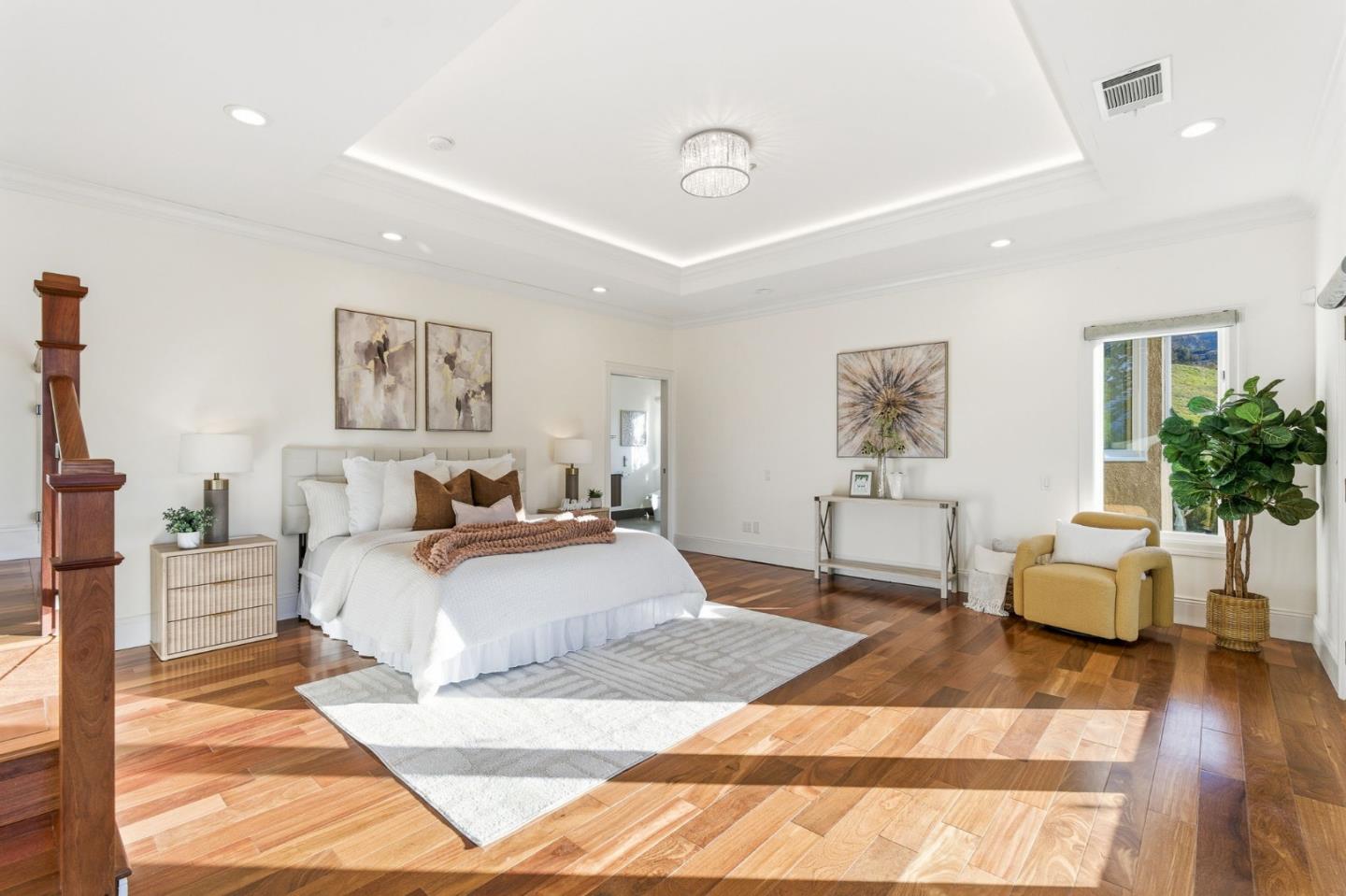 Detail Gallery Image 32 of 70 For 15955 Cerro Vista Ct, Los Gatos,  CA 95032 - 4 Beds | 3/1 Baths