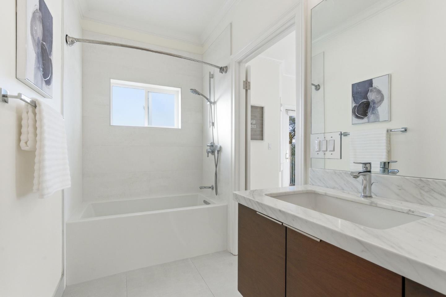 Detail Gallery Image 52 of 70 For 15955 Cerro Vista Ct, Los Gatos,  CA 95032 - 4 Beds | 3/1 Baths