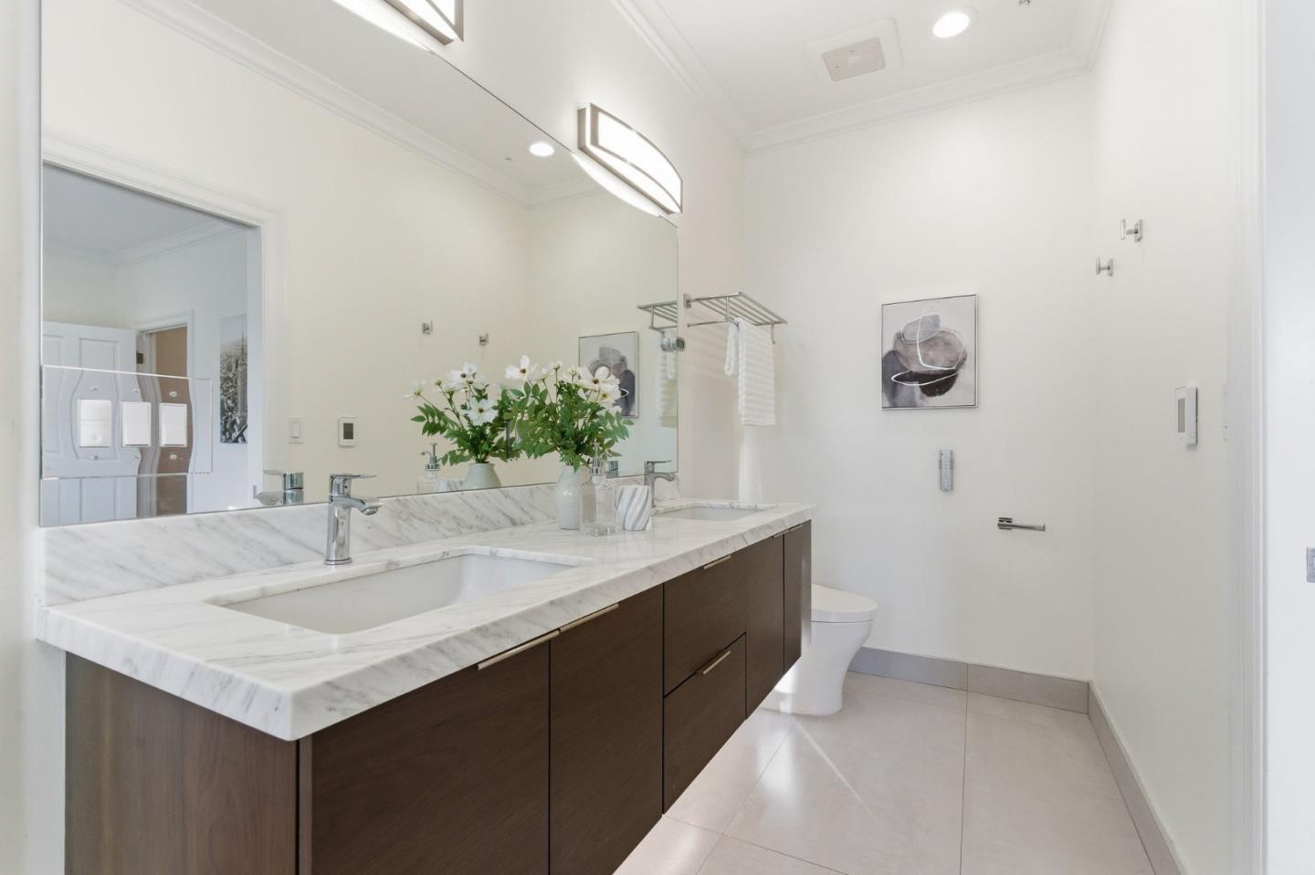 Detail Gallery Image 53 of 70 For 15955 Cerro Vista Ct, Los Gatos,  CA 95032 - 4 Beds | 3/1 Baths