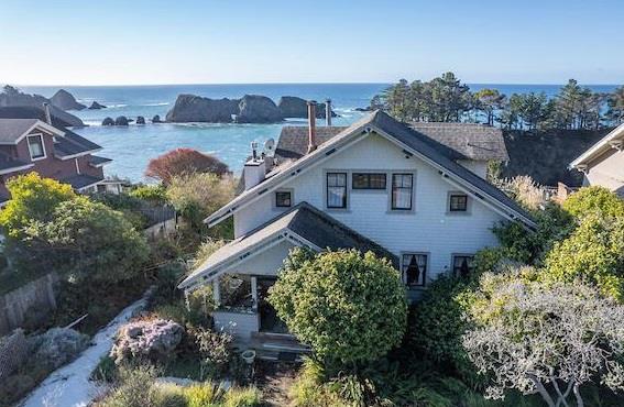 Detail Gallery Image 2 of 35 For 5520 S Highway 1, Elk,  CA 95432 - 5 Beds | 5 Baths