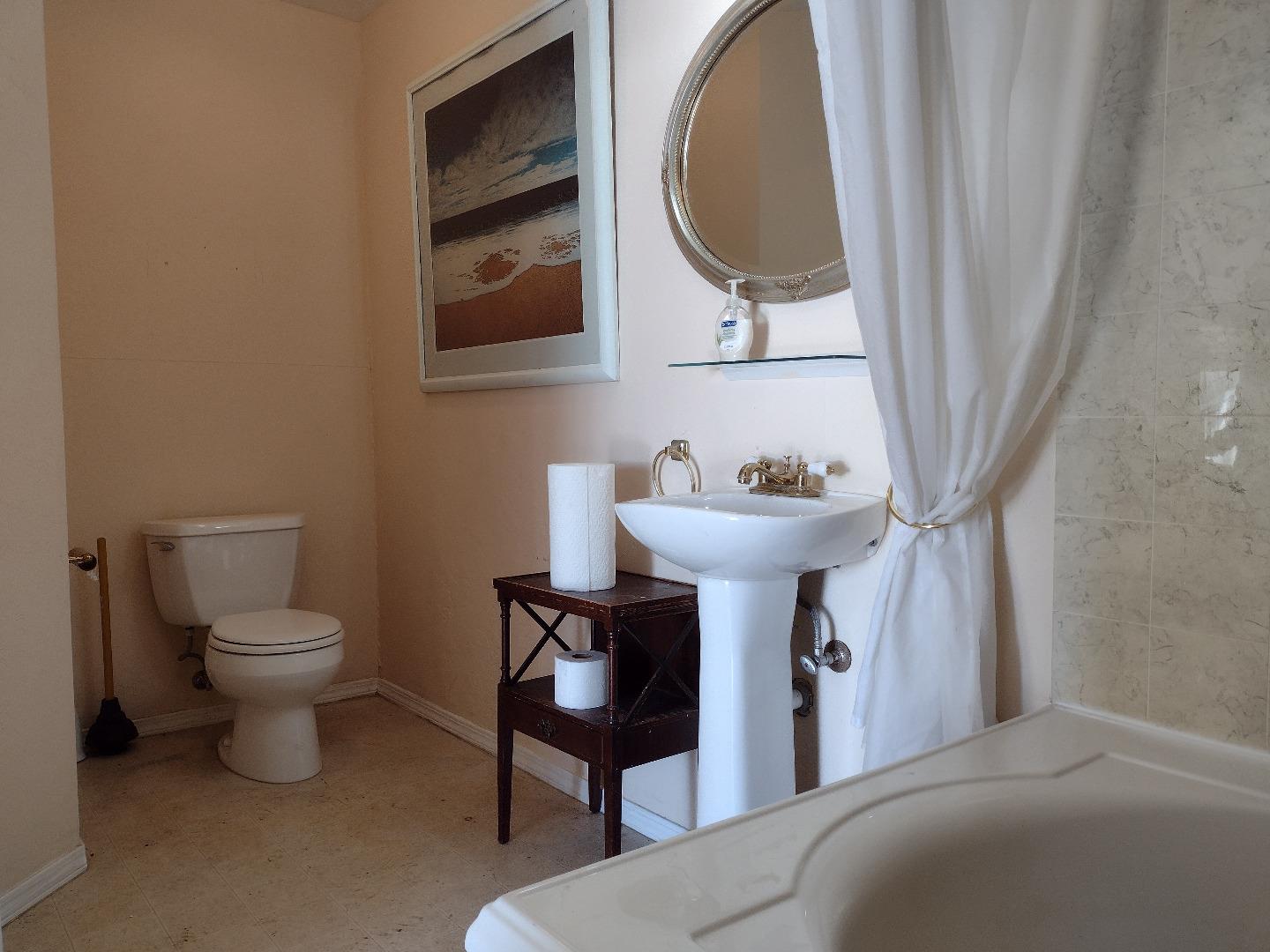 Detail Gallery Image 33 of 35 For 5520 S Highway 1, Elk,  CA 95432 - 5 Beds | 5 Baths