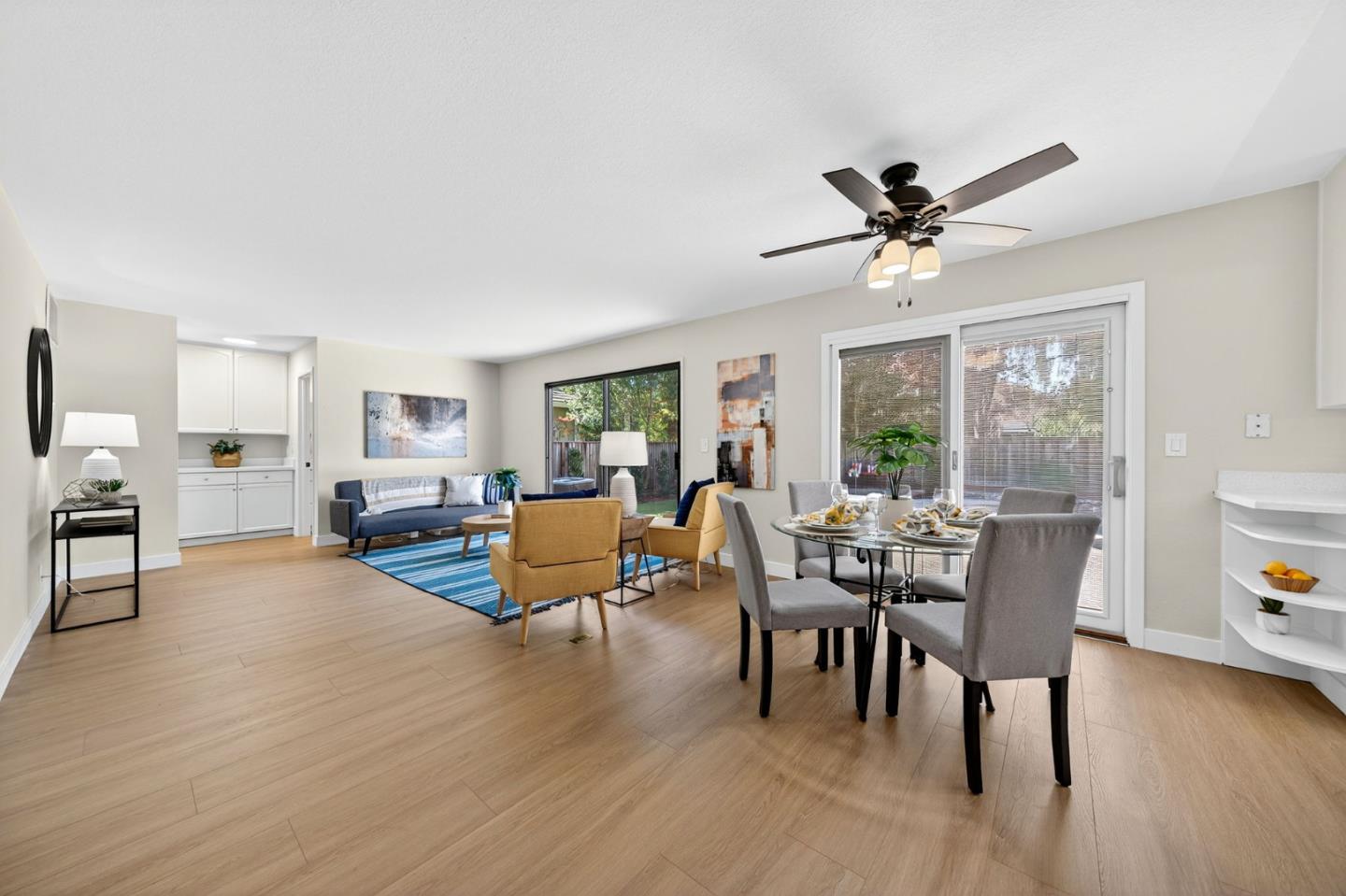 Detail Gallery Image 10 of 36 For 4315 Montmorency Ct, San Jose,  CA 95118 - 4 Beds | 2/1 Baths