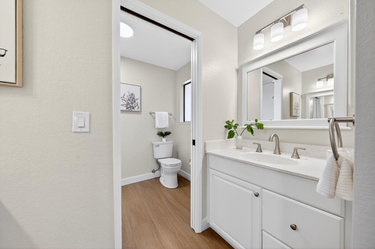 Detail Gallery Image 17 of 36 For 4315 Montmorency Ct, San Jose,  CA 95118 - 4 Beds | 2/1 Baths