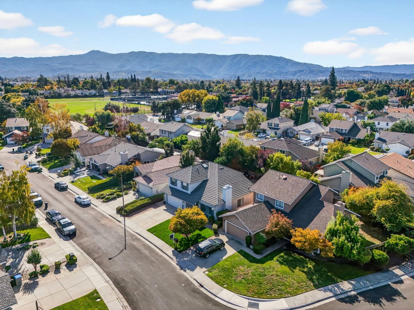 Detail Gallery Image 35 of 36 For 4315 Montmorency Ct, San Jose,  CA 95118 - 4 Beds | 2/1 Baths