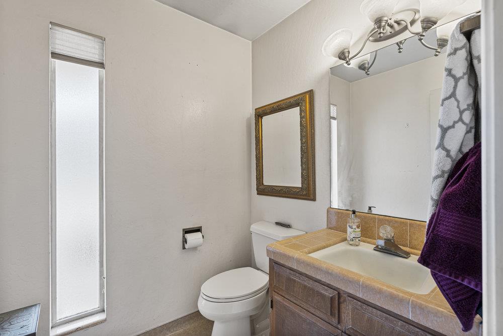 Detail Gallery Image 23 of 55 For 15 Carol Anns Ct, Hollister,  CA 95023 - 4 Beds | 2/1 Baths