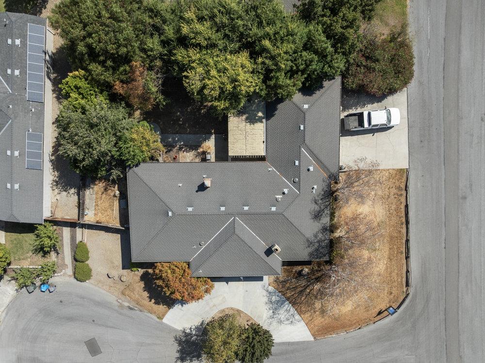 Detail Gallery Image 3 of 55 For 15 Carol Anns Ct, Hollister,  CA 95023 - 4 Beds | 2/1 Baths