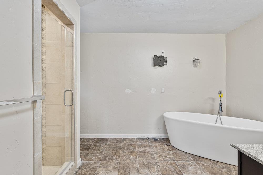 Detail Gallery Image 32 of 55 For 15 Carol Anns Ct, Hollister,  CA 95023 - 4 Beds | 2/1 Baths