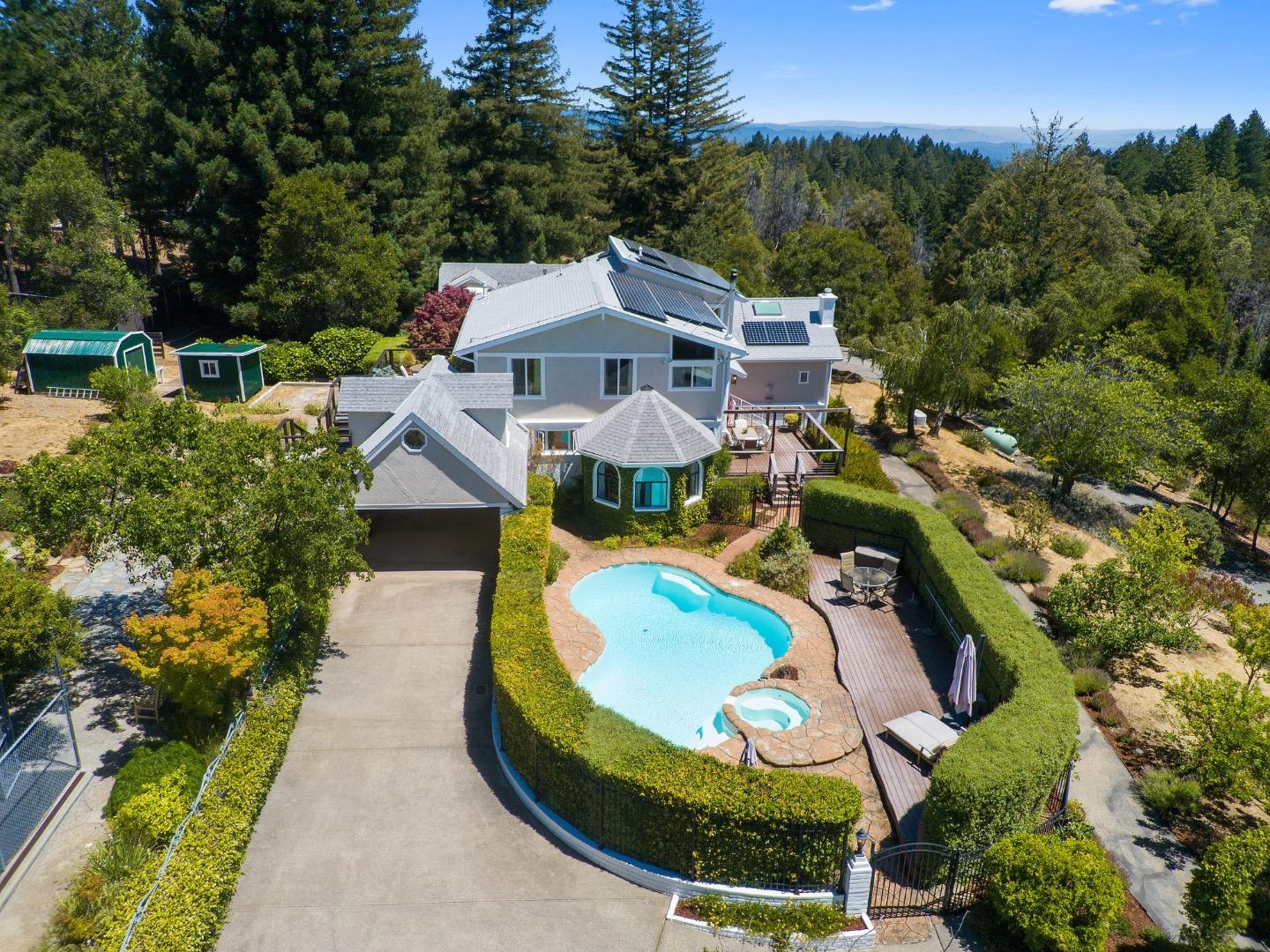 Detail Gallery Image 1 of 136 For 7919 Empire Grade, Santa Cruz,  CA 95060 - 7 Beds | 6/2 Baths