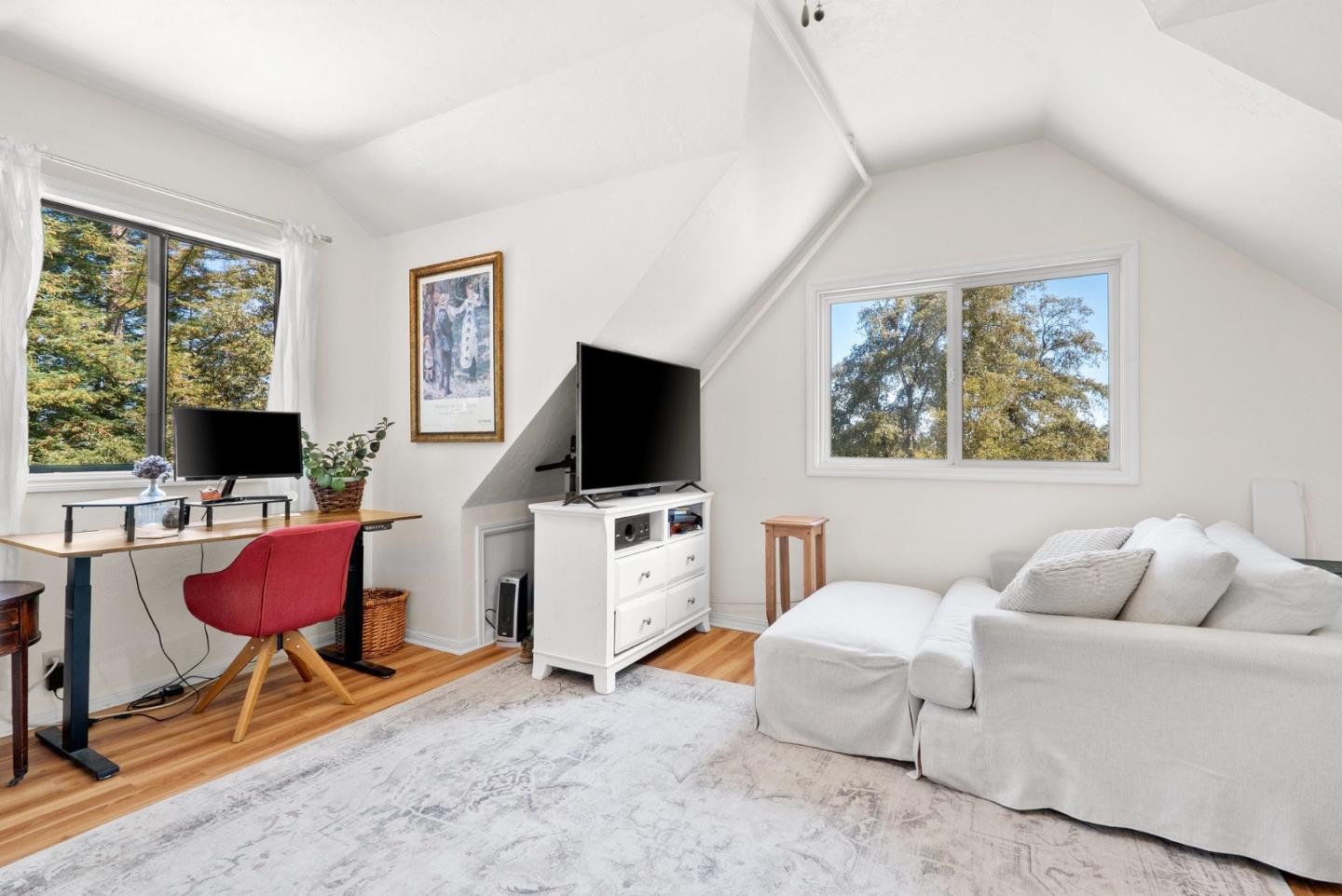 Detail Gallery Image 101 of 136 For 7919 Empire Grade, Santa Cruz,  CA 95060 - 7 Beds | 6/2 Baths