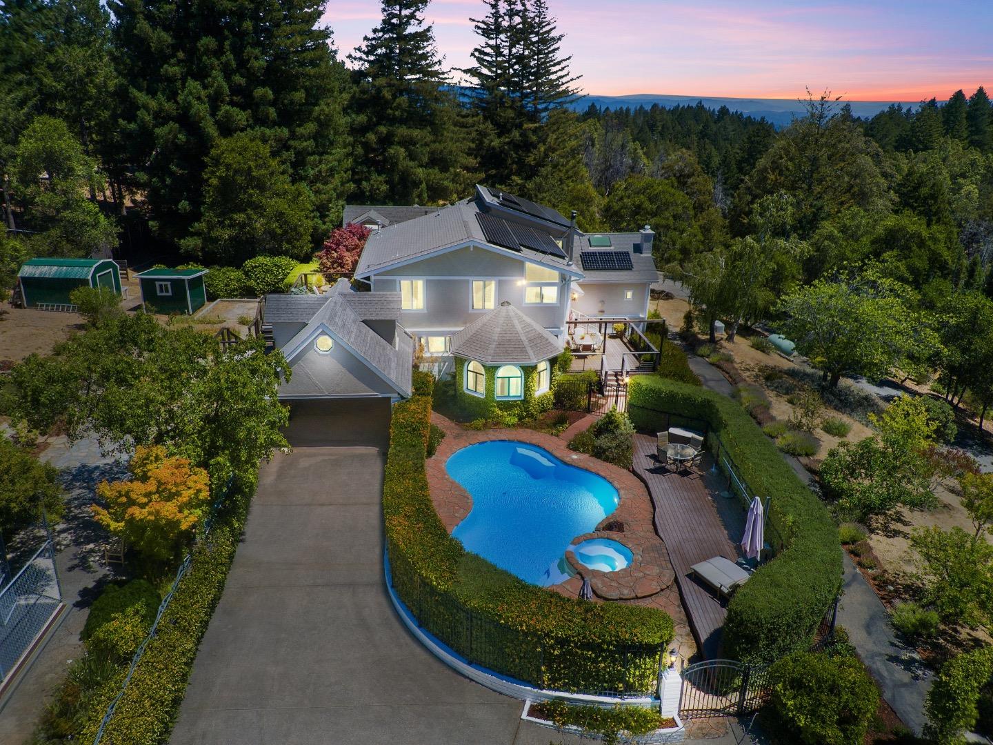 Detail Gallery Image 127 of 136 For 7919 Empire Grade, Santa Cruz,  CA 95060 - 7 Beds | 6/2 Baths