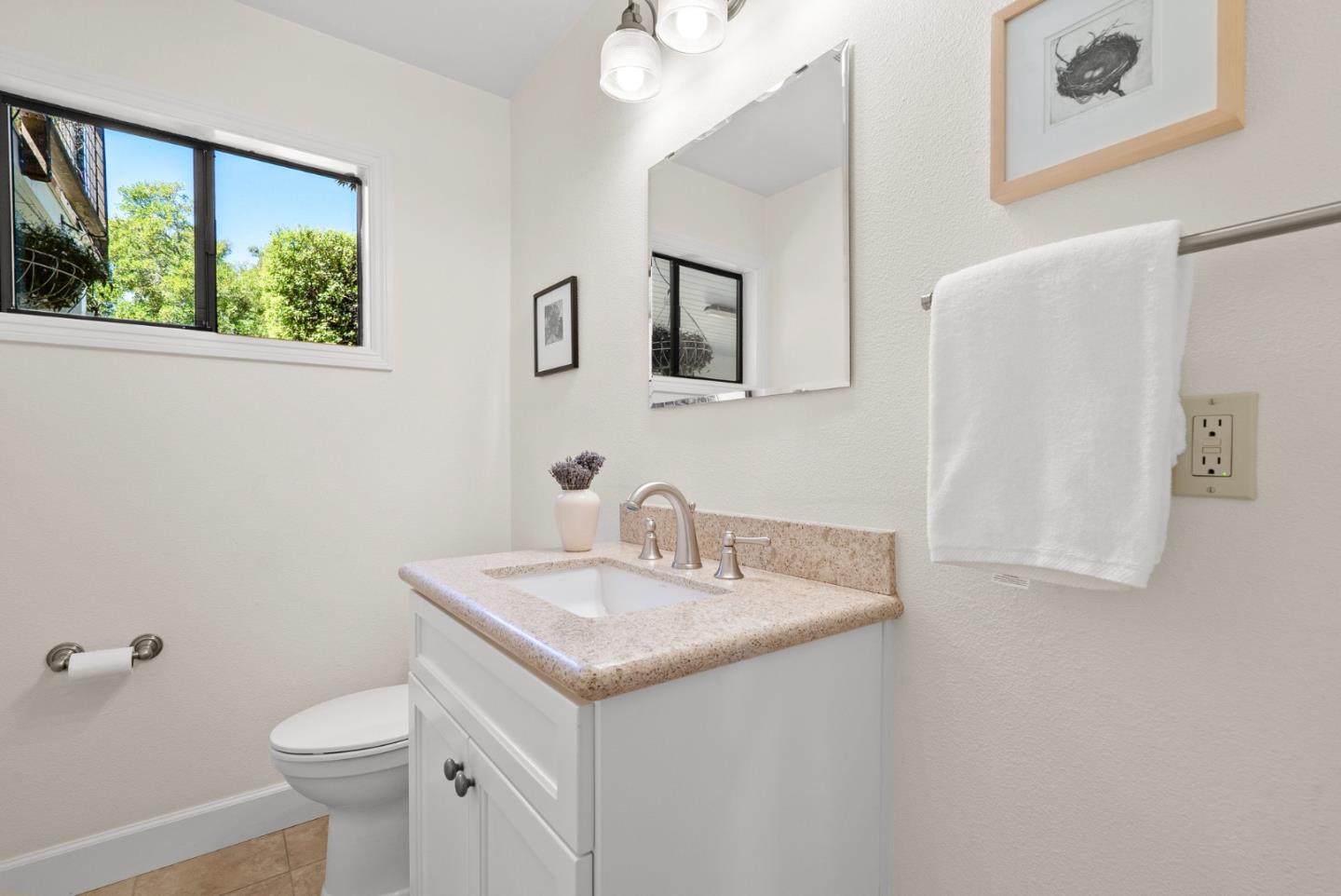 Detail Gallery Image 23 of 136 For 7919 Empire Grade, Santa Cruz,  CA 95060 - 7 Beds | 6/2 Baths