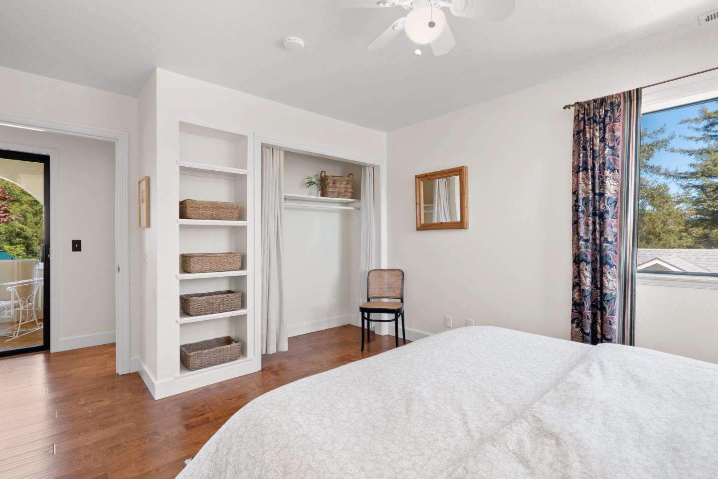 Detail Gallery Image 30 of 136 For 7919 Empire Grade, Santa Cruz,  CA 95060 - 7 Beds | 6/2 Baths