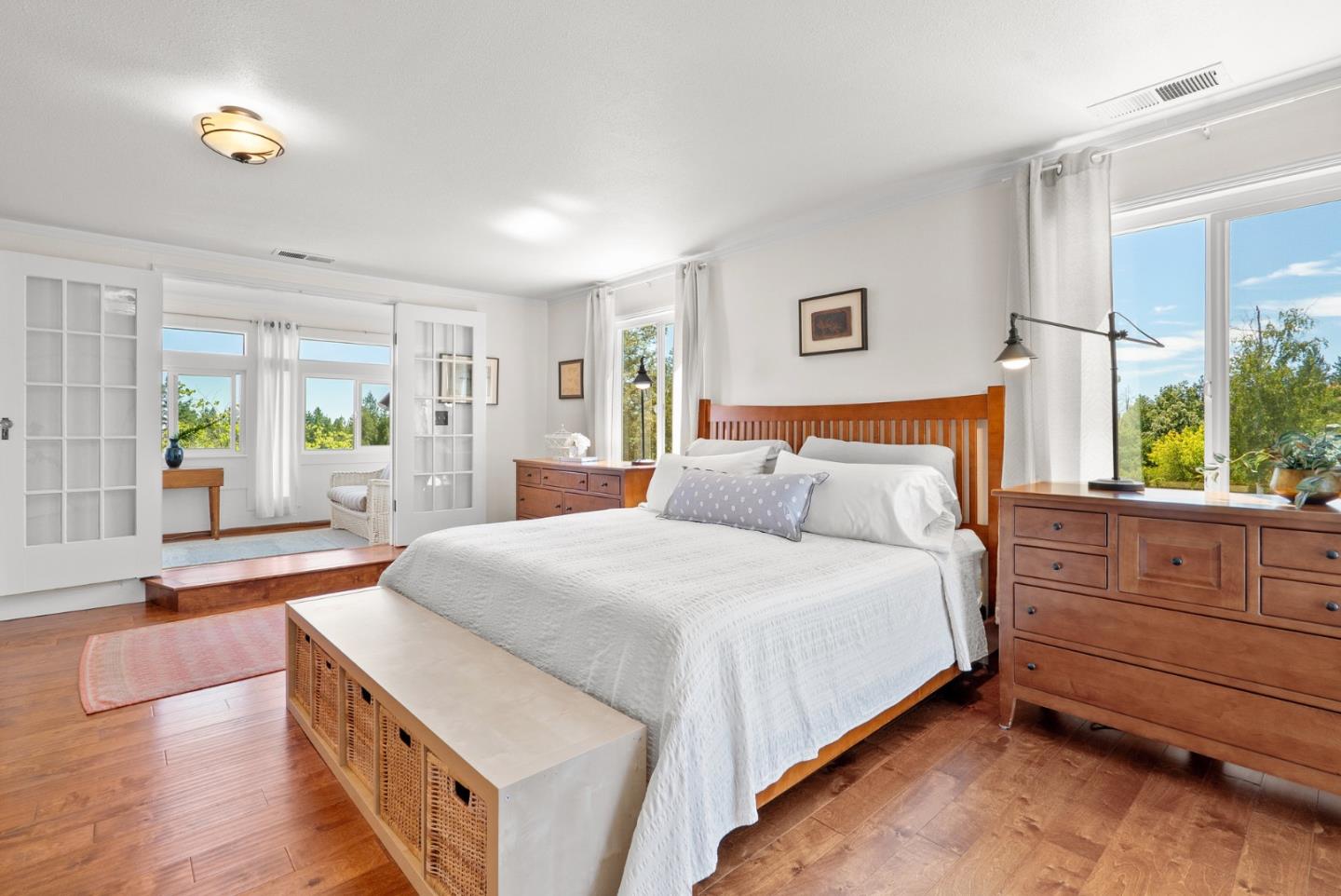 Detail Gallery Image 39 of 136 For 7919 Empire Grade, Santa Cruz,  CA 95060 - 7 Beds | 6/2 Baths