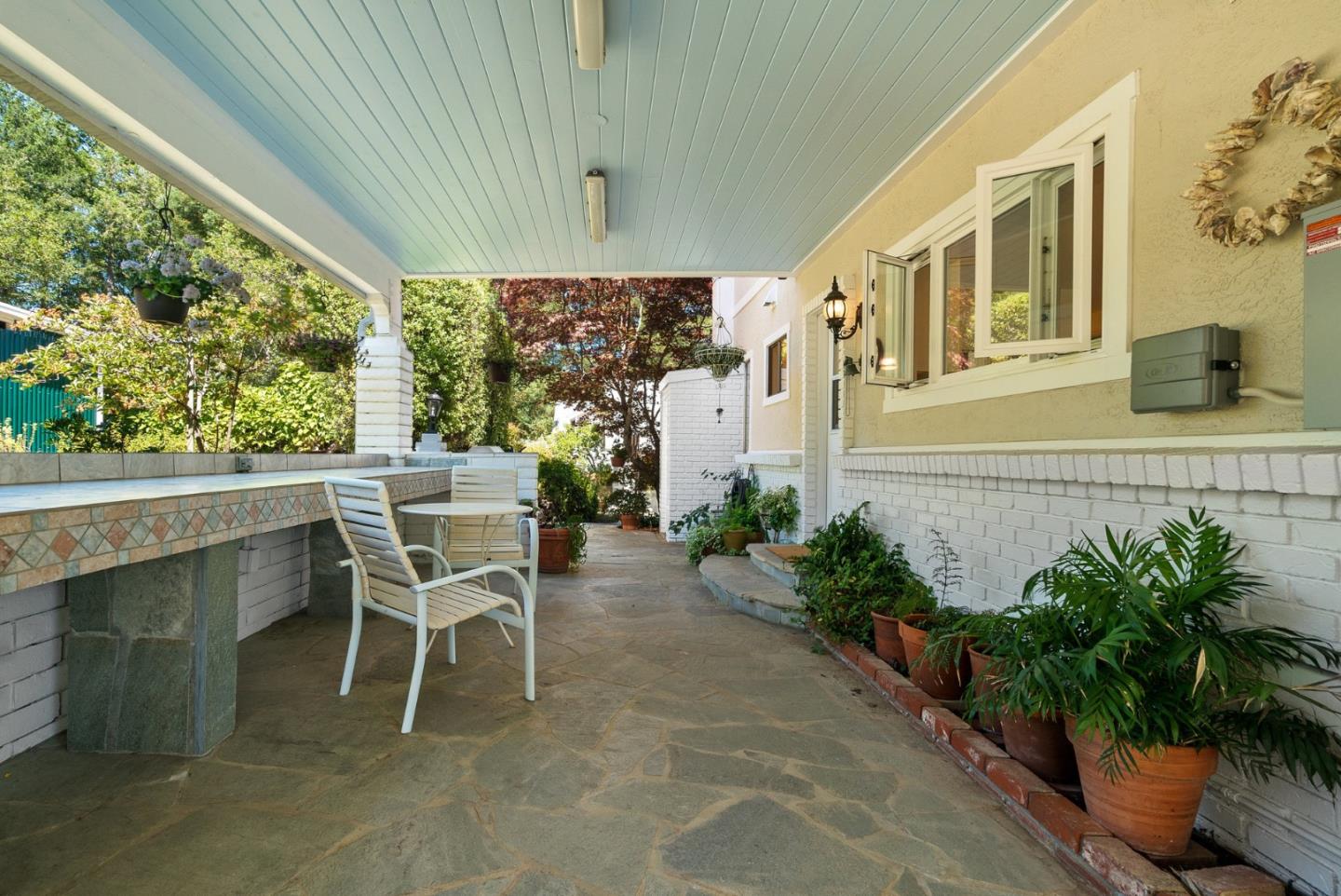 Detail Gallery Image 63 of 136 For 7919 Empire Grade, Santa Cruz,  CA 95060 - 7 Beds | 6/2 Baths