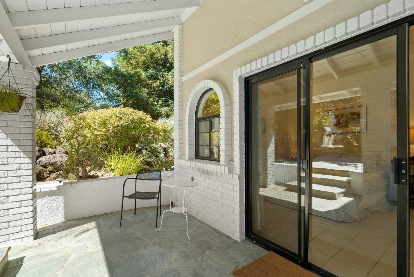 Detail Gallery Image 82 of 136 For 7919 Empire Grade, Santa Cruz,  CA 95060 - 7 Beds | 6/2 Baths