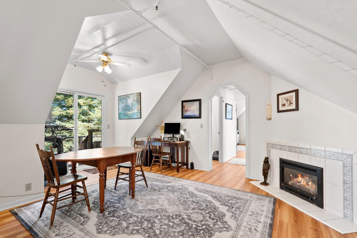 Detail Gallery Image 97 of 136 For 7919 Empire Grade, Santa Cruz,  CA 95060 - 7 Beds | 6/2 Baths