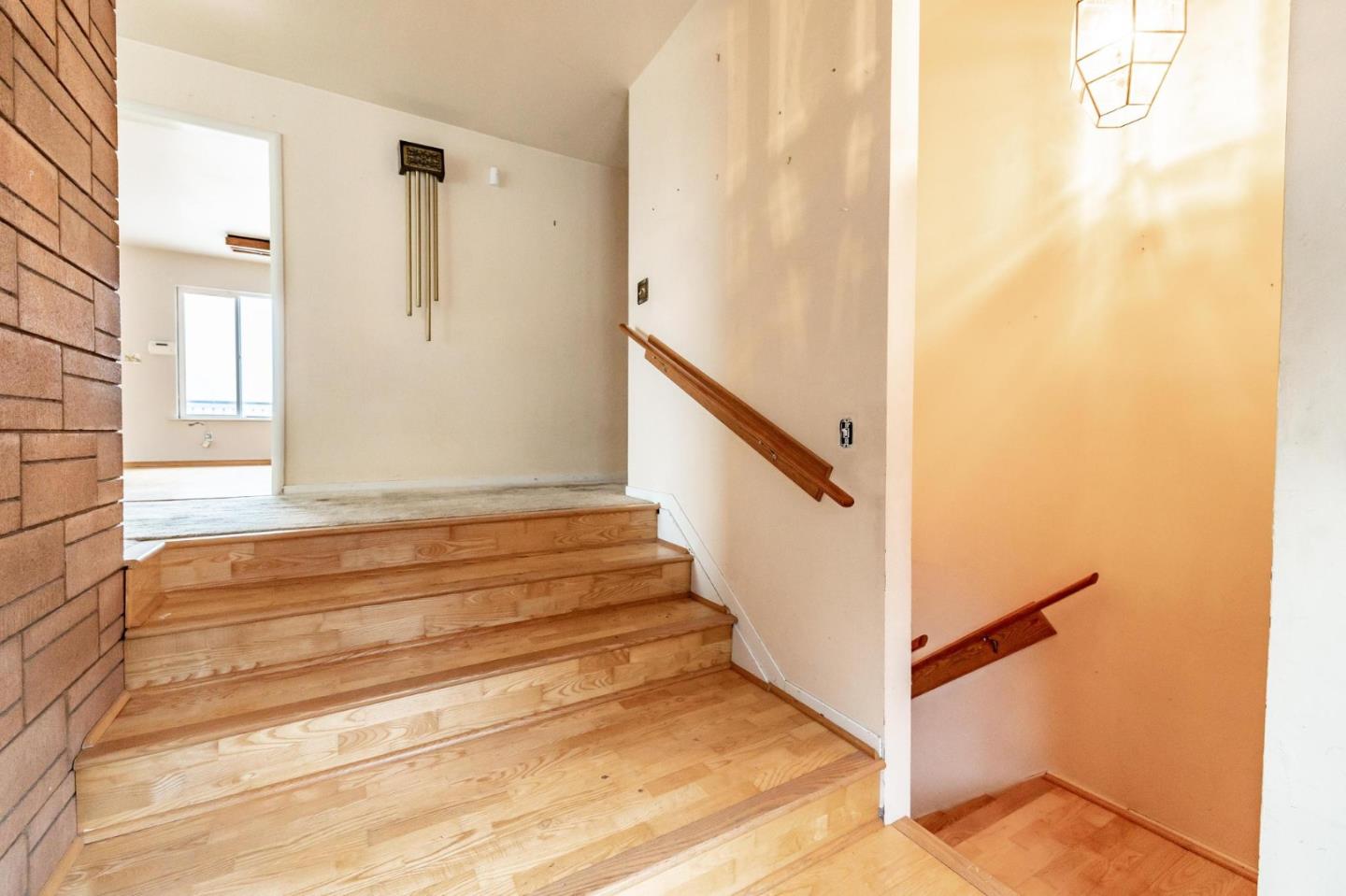 Detail Gallery Image 14 of 23 For 380 Hillside Rd, San Juan Bautista,  CA 95045 - 3 Beds | 3 Baths