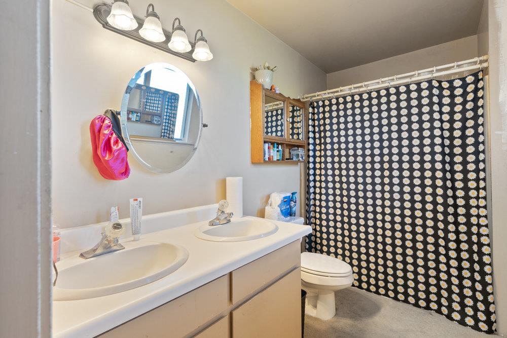 Detail Gallery Image 38 of 68 For 380 Hillside Rd, San Juan Bautista,  CA 95045 - 3 Beds | 3 Baths