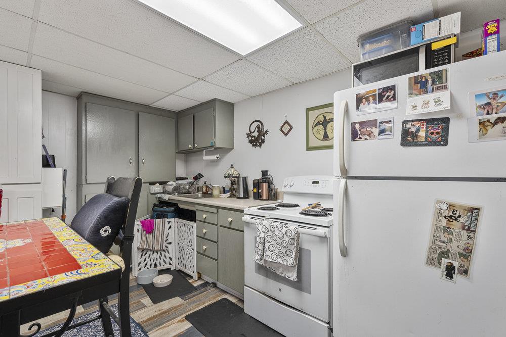 Detail Gallery Image 42 of 68 For 380 Hillside Rd, San Juan Bautista,  CA 95045 - 3 Beds | 3 Baths