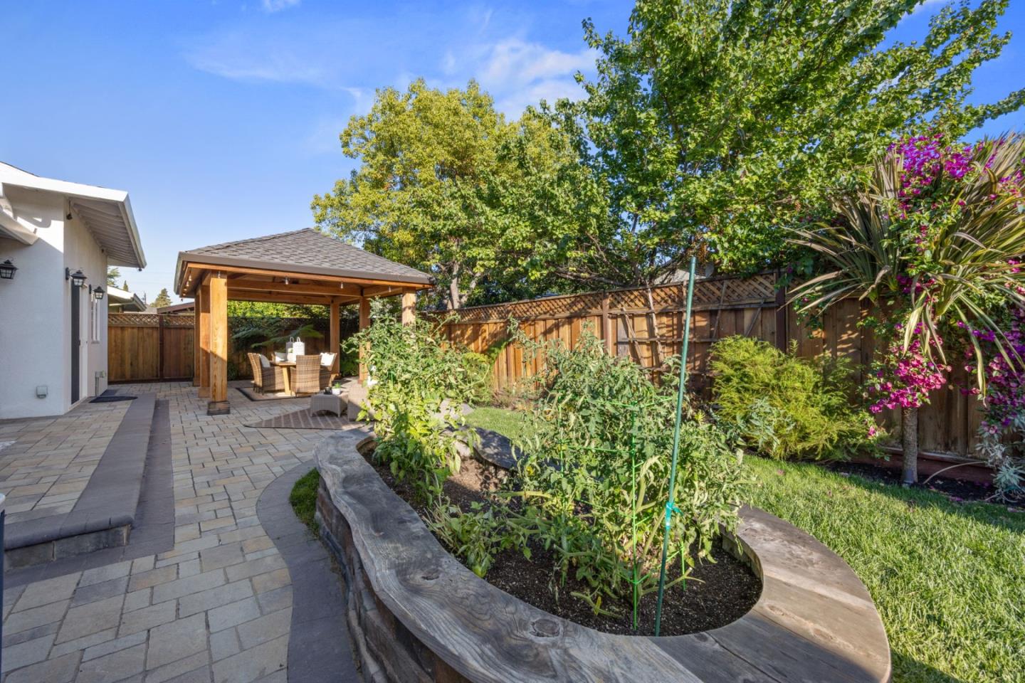 Detail Gallery Image 49 of 79 For 1052 Lovoi Way, San Jose,  CA 95125 - 4 Beds | 3 Baths