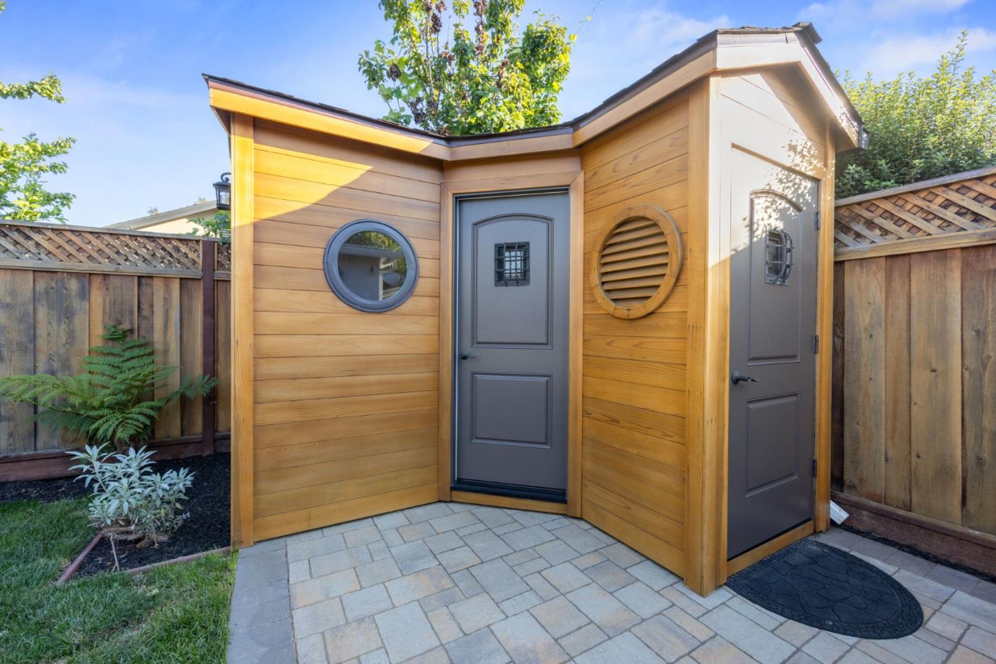 Detail Gallery Image 50 of 79 For 1052 Lovoi Way, San Jose,  CA 95125 - 4 Beds | 3 Baths