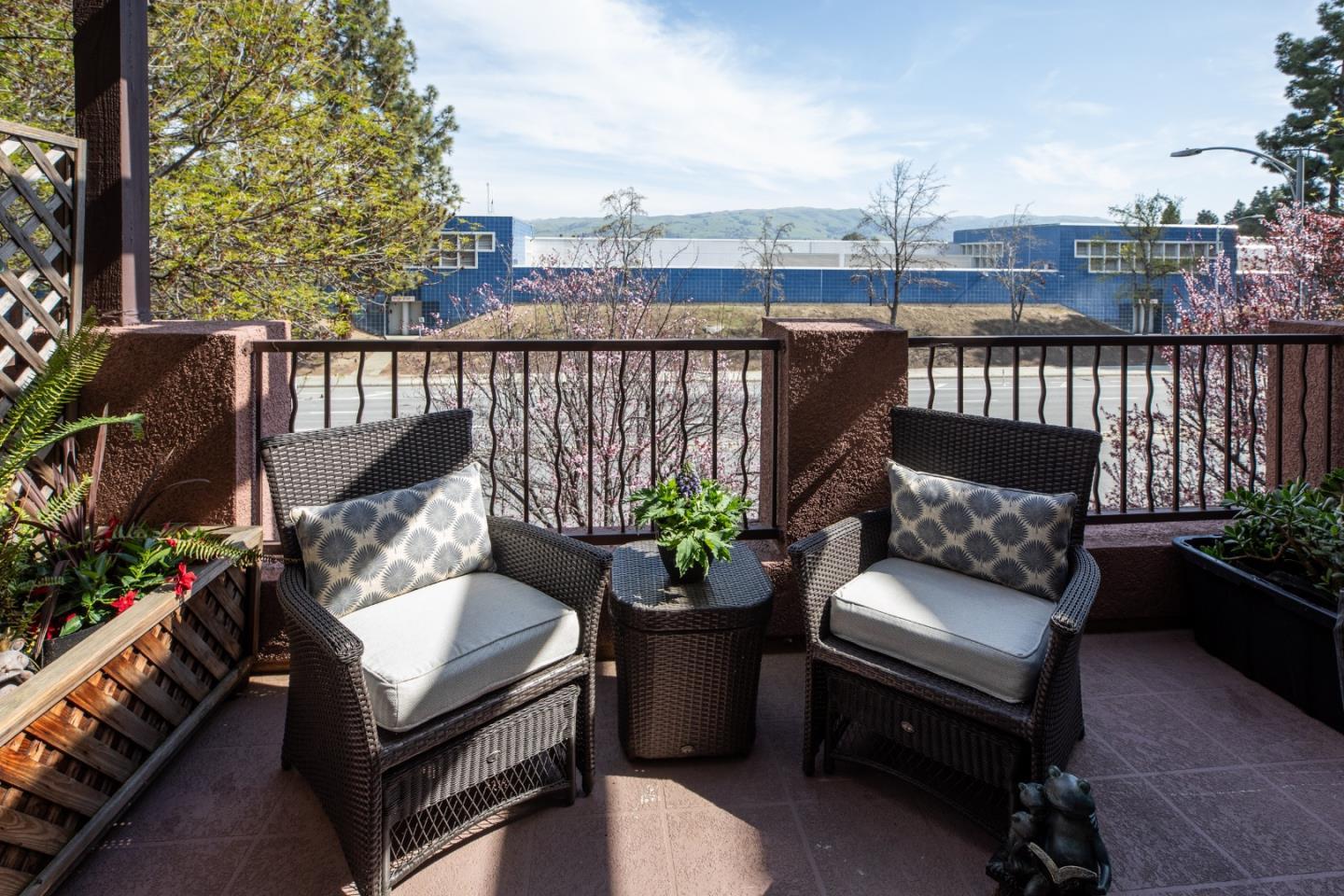 Detail Gallery Image 14 of 31 For 1788 Camino Leonor, San Jose,  CA 95131 - 1 Beds | 1/1 Baths