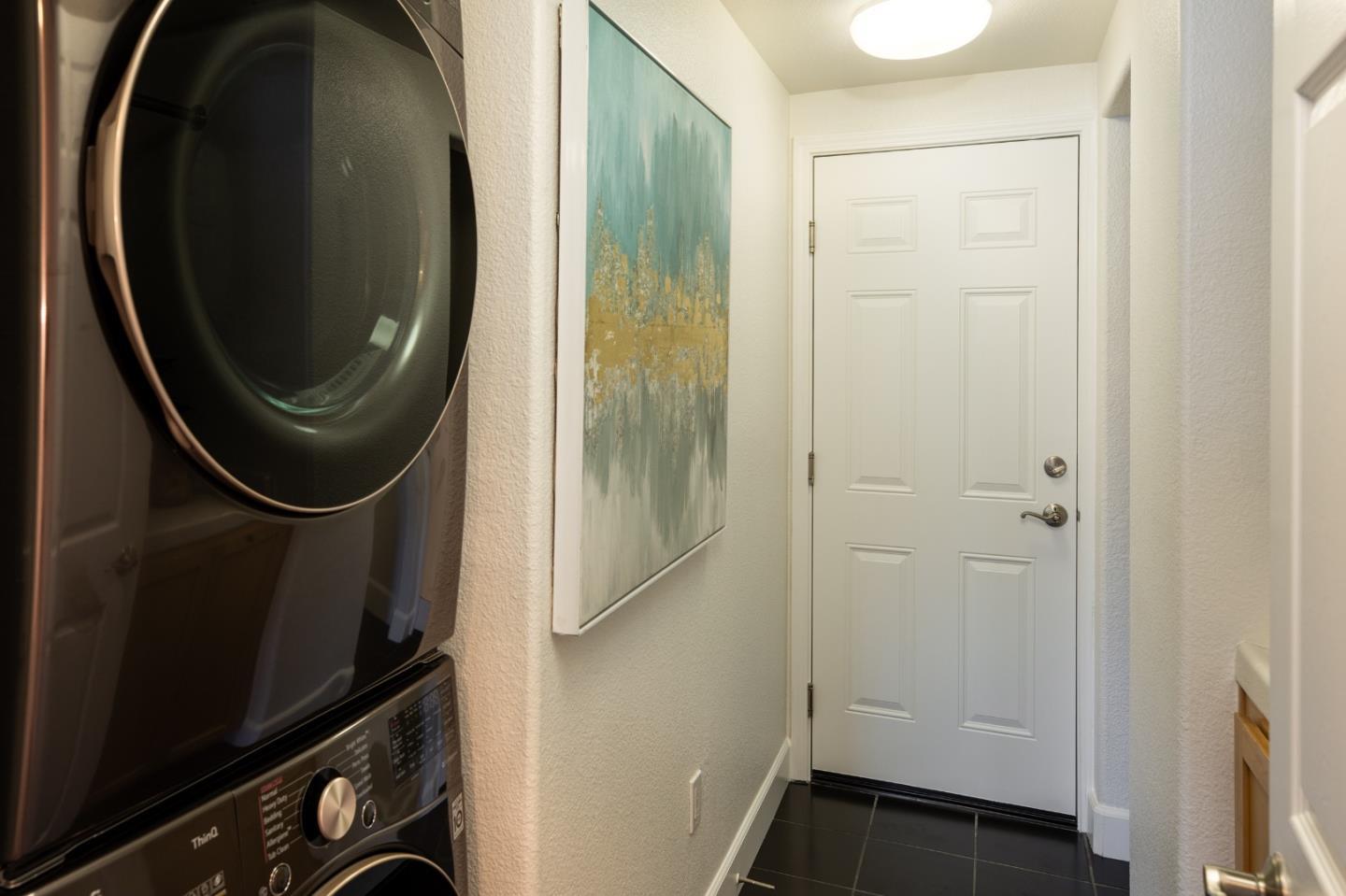 Detail Gallery Image 15 of 31 For 1788 Camino Leonor, San Jose,  CA 95131 - 1 Beds | 1/1 Baths