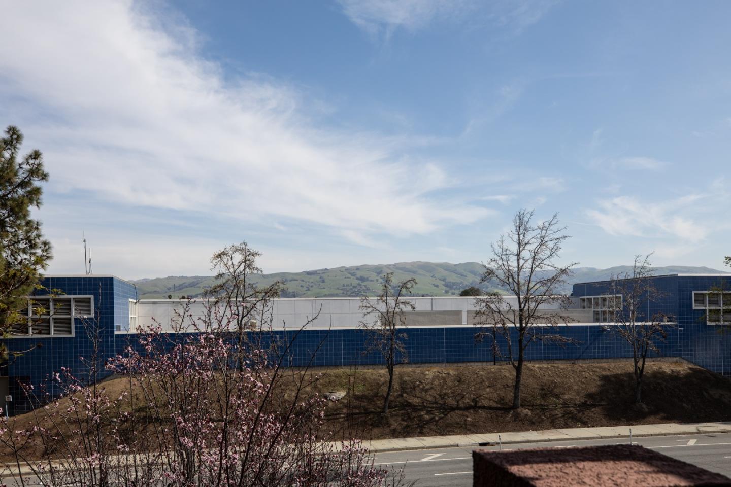 Detail Gallery Image 32 of 36 For 1788 Camino Leonor, San Jose,  CA 95131 - 1 Beds | 1/1 Baths