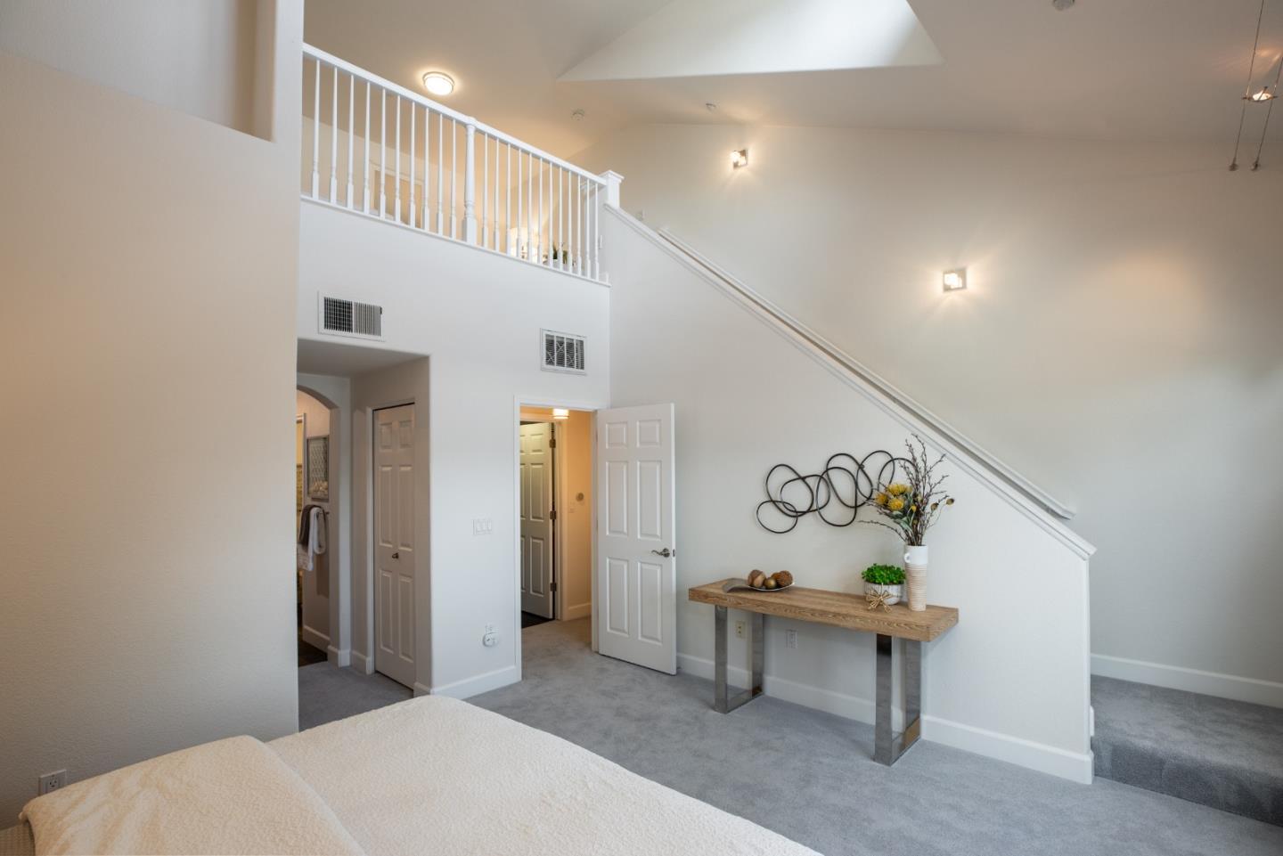 Detail Gallery Image 8 of 31 For 1788 Camino Leonor, San Jose,  CA 95131 - 1 Beds | 1/1 Baths