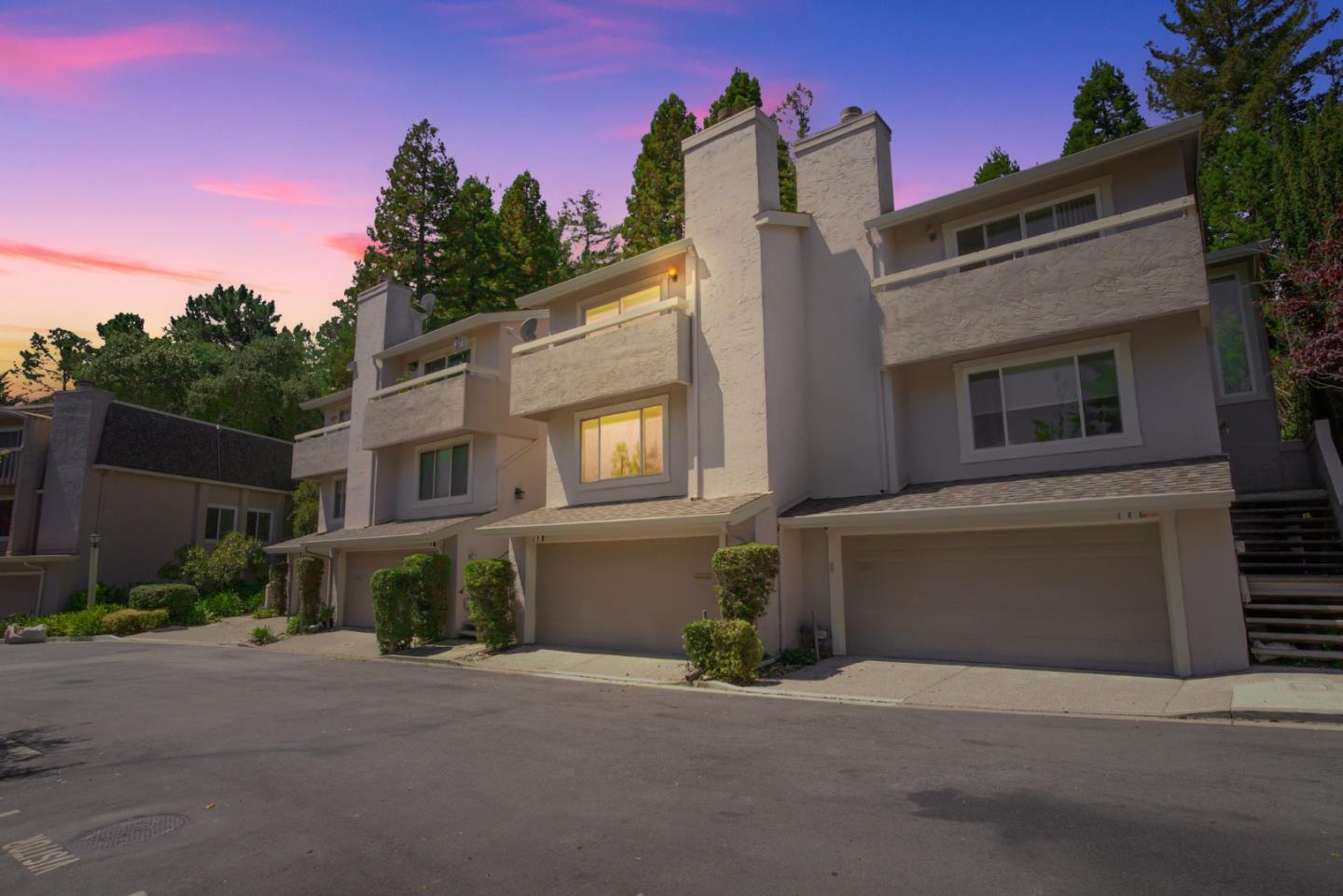 Detail Gallery Image 1 of 53 For 6 Havenridge Ct, San Mateo,  CA 94402 - 3 Beds | 2/1 Baths