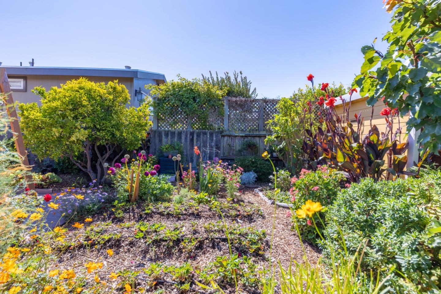 Detail Gallery Image 35 of 47 For 473 Chestnut Ave, San Bruno,  CA 94066 - 2 Beds | 1 Baths