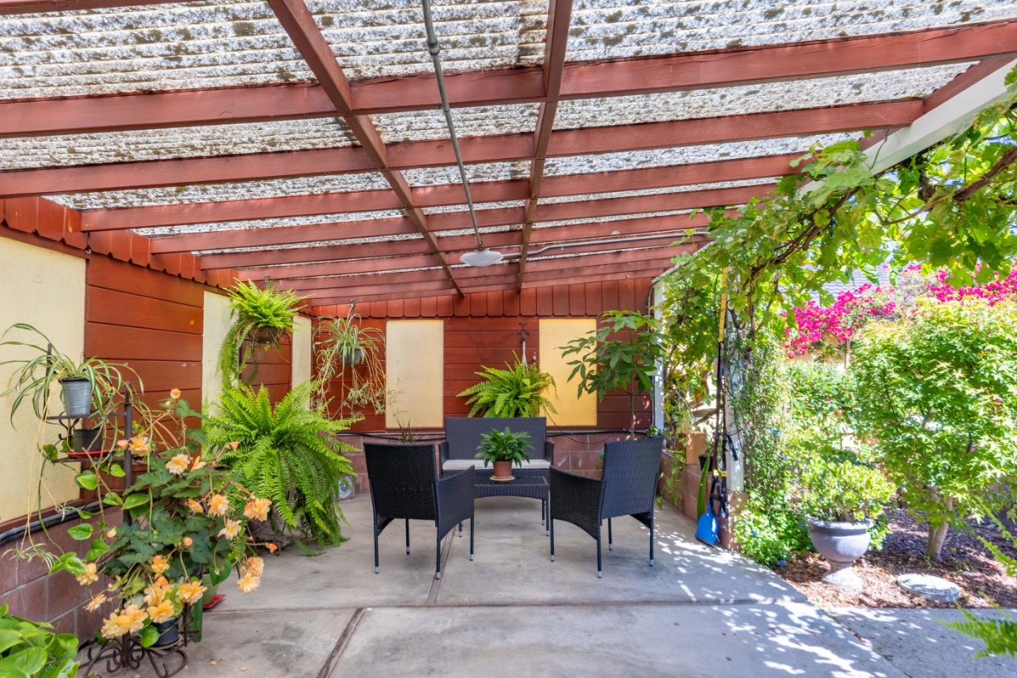 Detail Gallery Image 37 of 47 For 473 Chestnut Ave, San Bruno,  CA 94066 - 2 Beds | 1 Baths