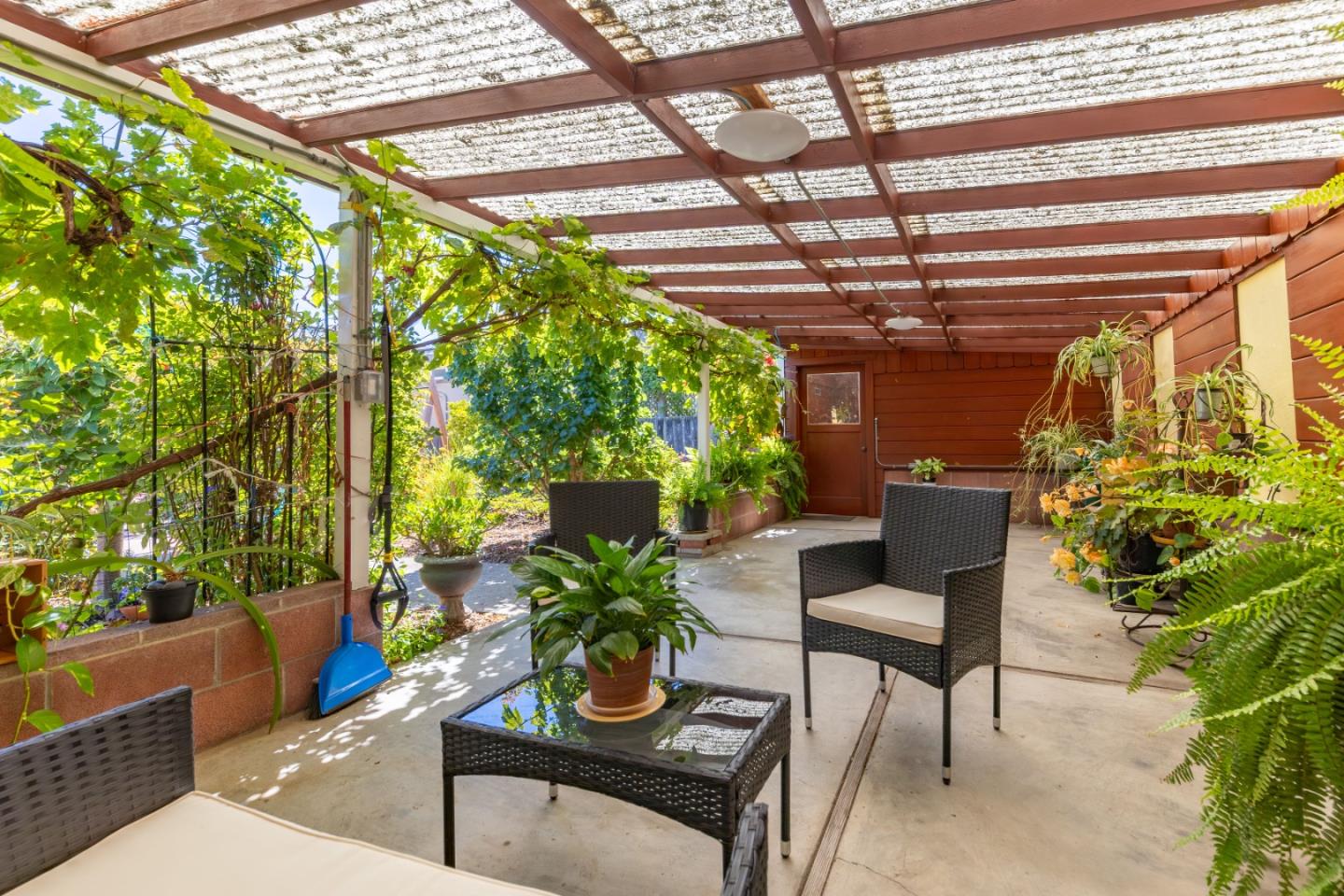 Detail Gallery Image 38 of 47 For 473 Chestnut Ave, San Bruno,  CA 94066 - 2 Beds | 1 Baths