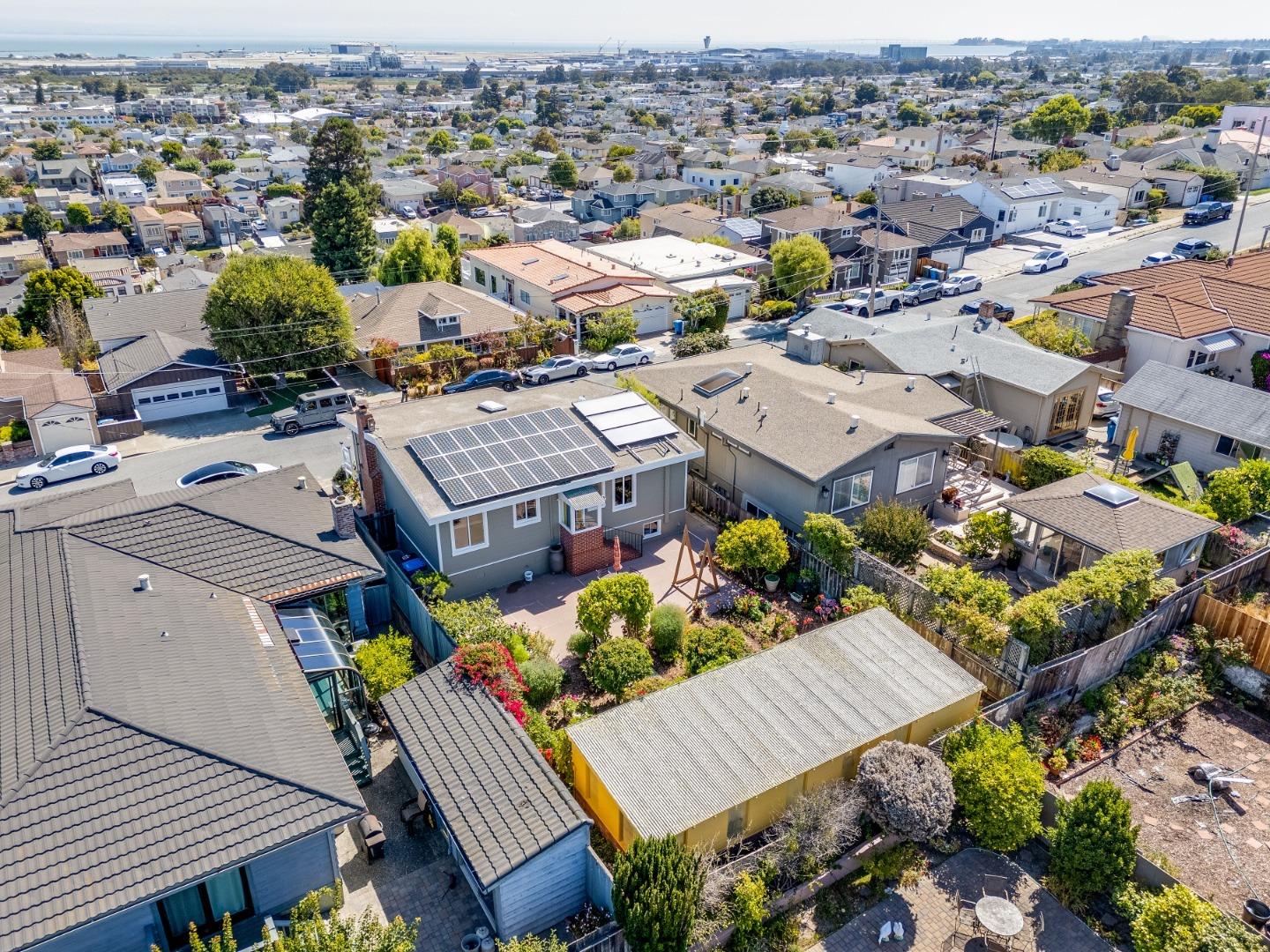 Detail Gallery Image 5 of 47 For 473 Chestnut Ave, San Bruno,  CA 94066 - 2 Beds | 1 Baths
