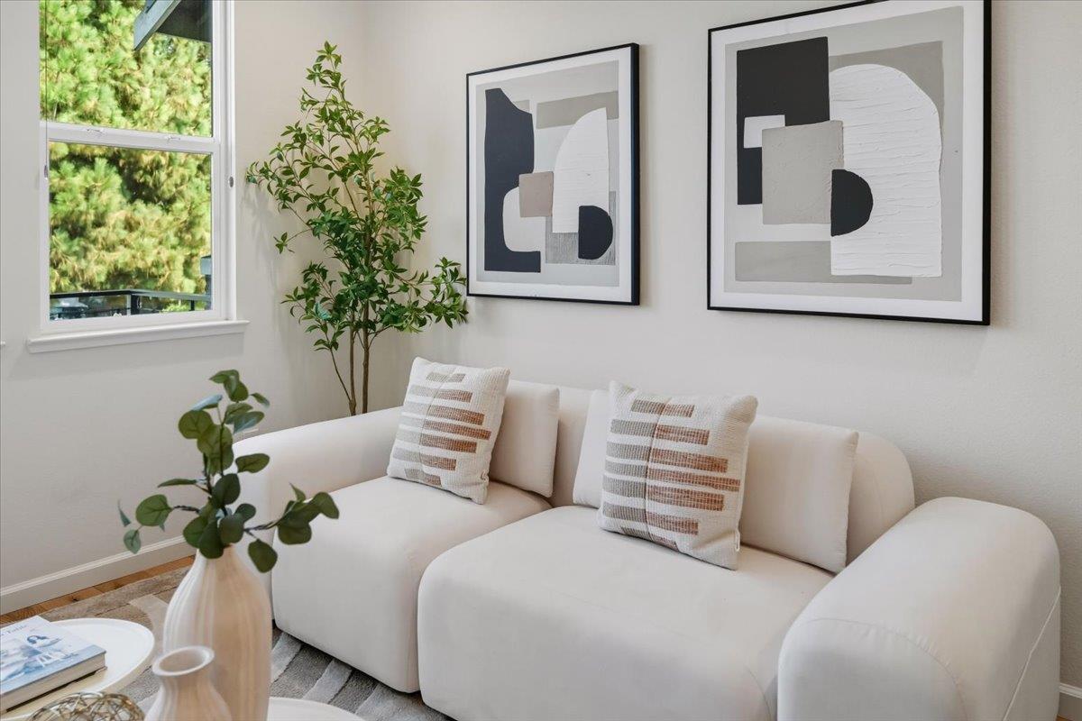 Detail Gallery Image 12 of 85 For 392 Charles Morris Ter, Sunnyvale,  CA 94085 - 4 Beds | 3 Baths