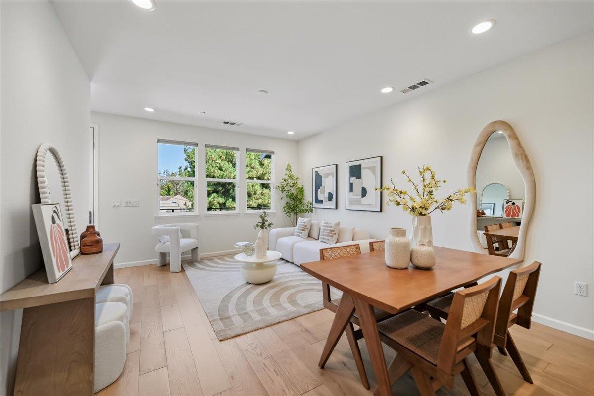 Detail Gallery Image 18 of 85 For 392 Charles Morris Ter, Sunnyvale,  CA 94085 - 4 Beds | 3 Baths