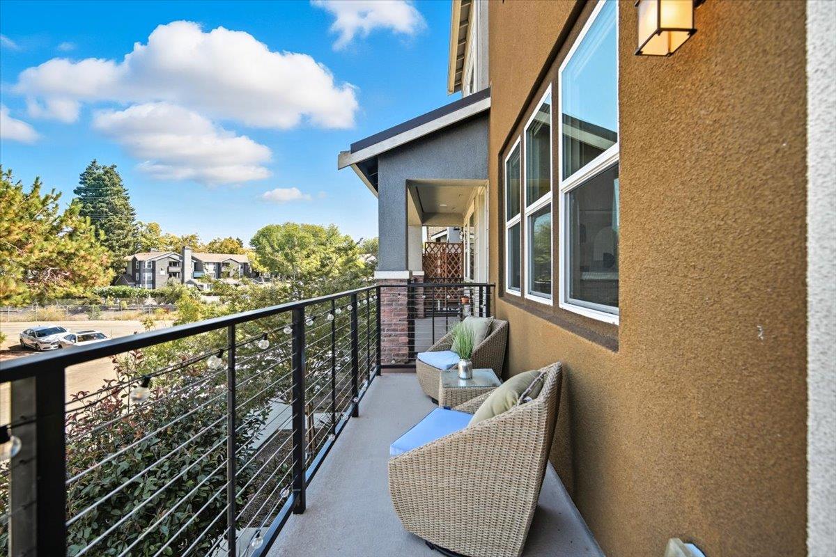 Detail Gallery Image 30 of 85 For 392 Charles Morris Ter, Sunnyvale,  CA 94085 - 4 Beds | 3 Baths