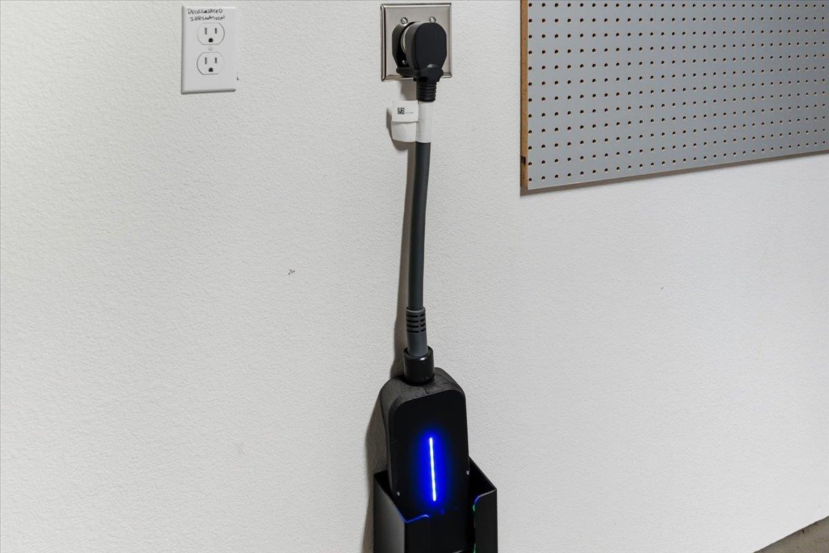 Detail Gallery Image 65 of 85 For 392 Charles Morris Ter, Sunnyvale,  CA 94085 - 4 Beds | 3 Baths