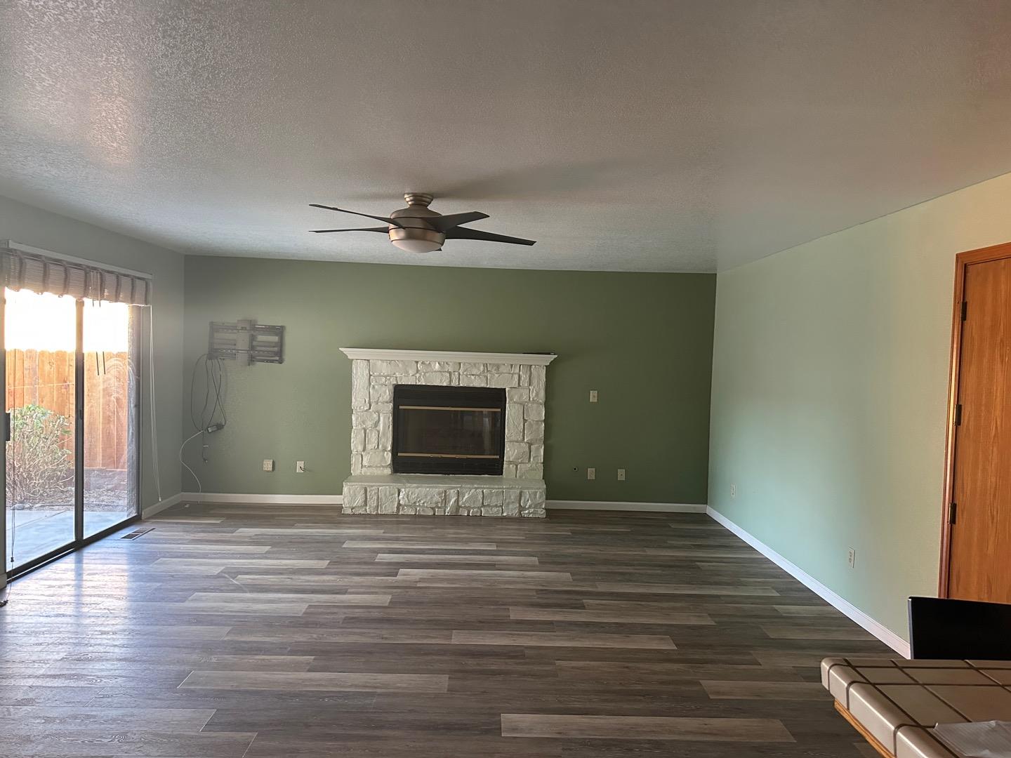 Detail Gallery Image 13 of 37 For 1670 Sausalito Dr, Hollister,  CA 95023 - 3 Beds | 2 Baths