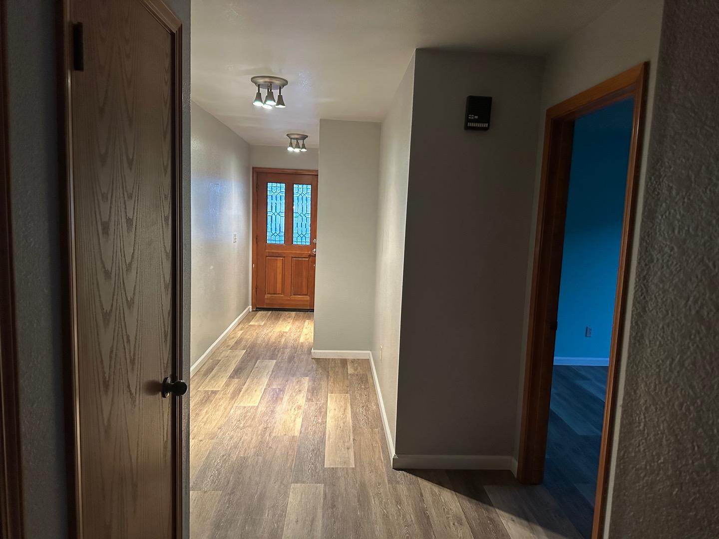 Detail Gallery Image 17 of 37 For 1670 Sausalito Dr, Hollister,  CA 95023 - 3 Beds | 2 Baths