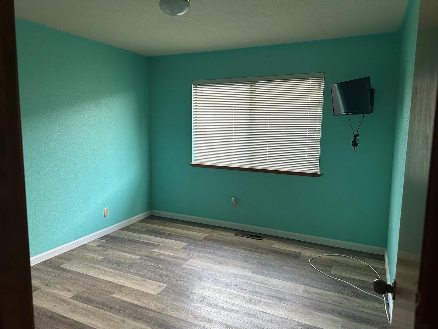 Detail Gallery Image 18 of 37 For 1670 Sausalito Dr, Hollister,  CA 95023 - 3 Beds | 2 Baths