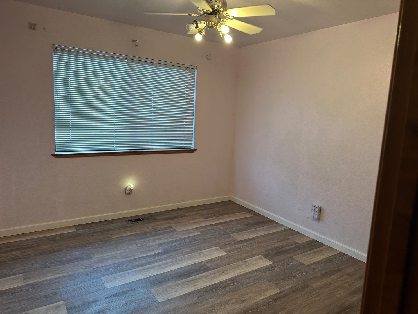 Detail Gallery Image 20 of 37 For 1670 Sausalito Dr, Hollister,  CA 95023 - 3 Beds | 2 Baths