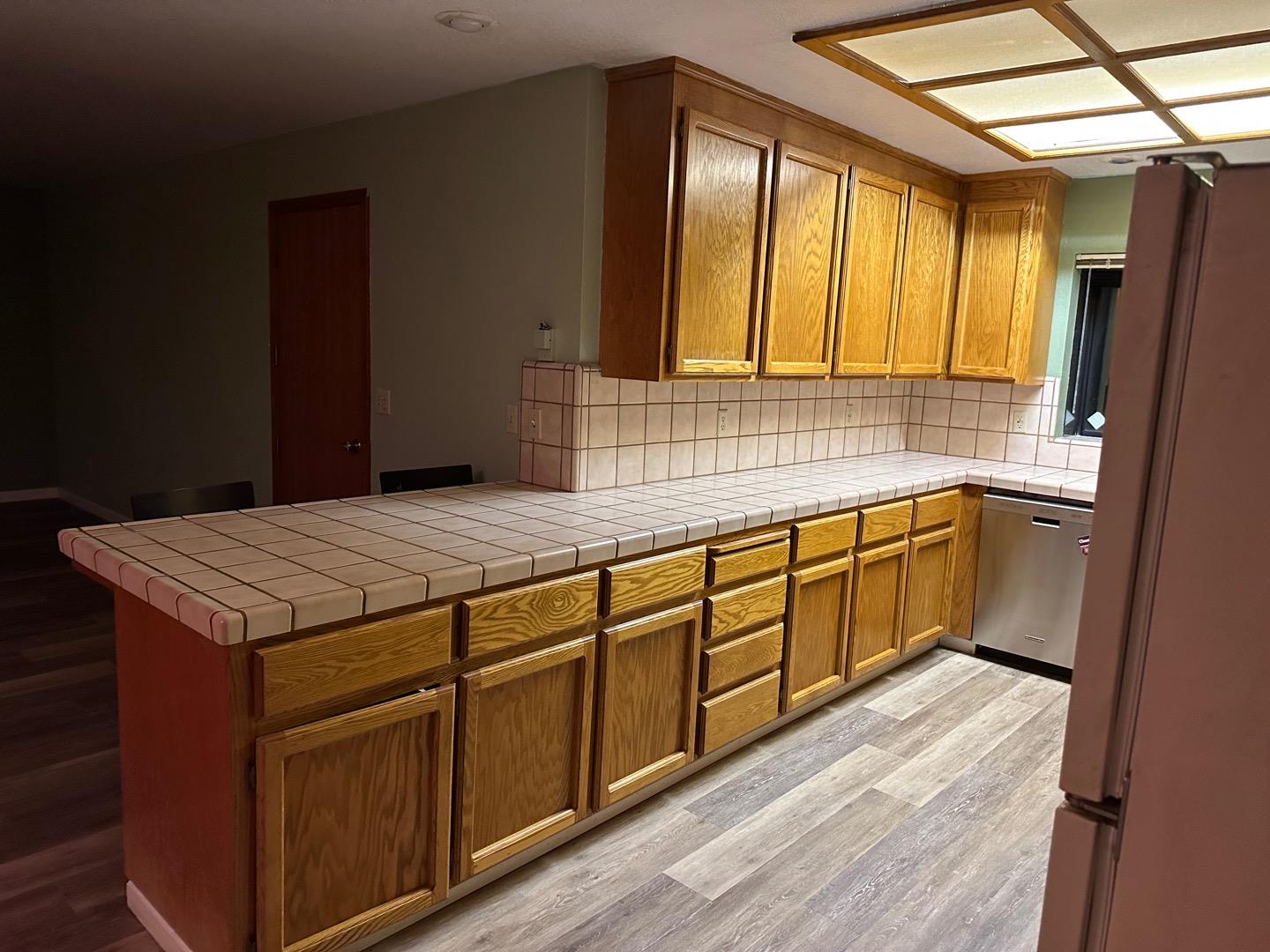 Detail Gallery Image 9 of 37 For 1670 Sausalito Dr, Hollister,  CA 95023 - 3 Beds | 2 Baths