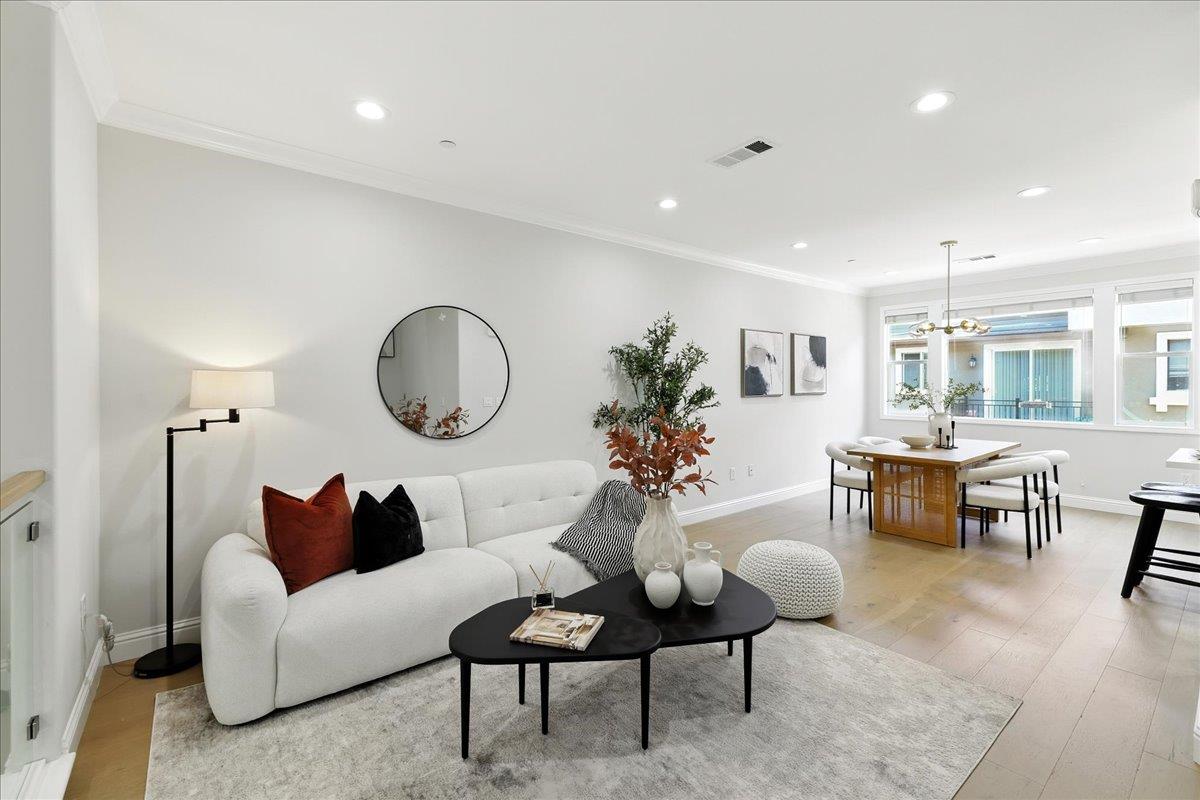 Detail Gallery Image 13 of 57 For 1190 Morse Ave, Sunnyvale,  CA 94089 - 3 Beds | 2/1 Baths