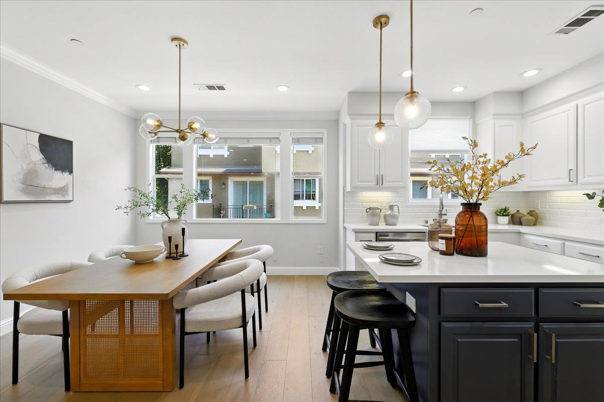 Detail Gallery Image 22 of 57 For 1190 Morse Ave, Sunnyvale,  CA 94089 - 3 Beds | 2/1 Baths