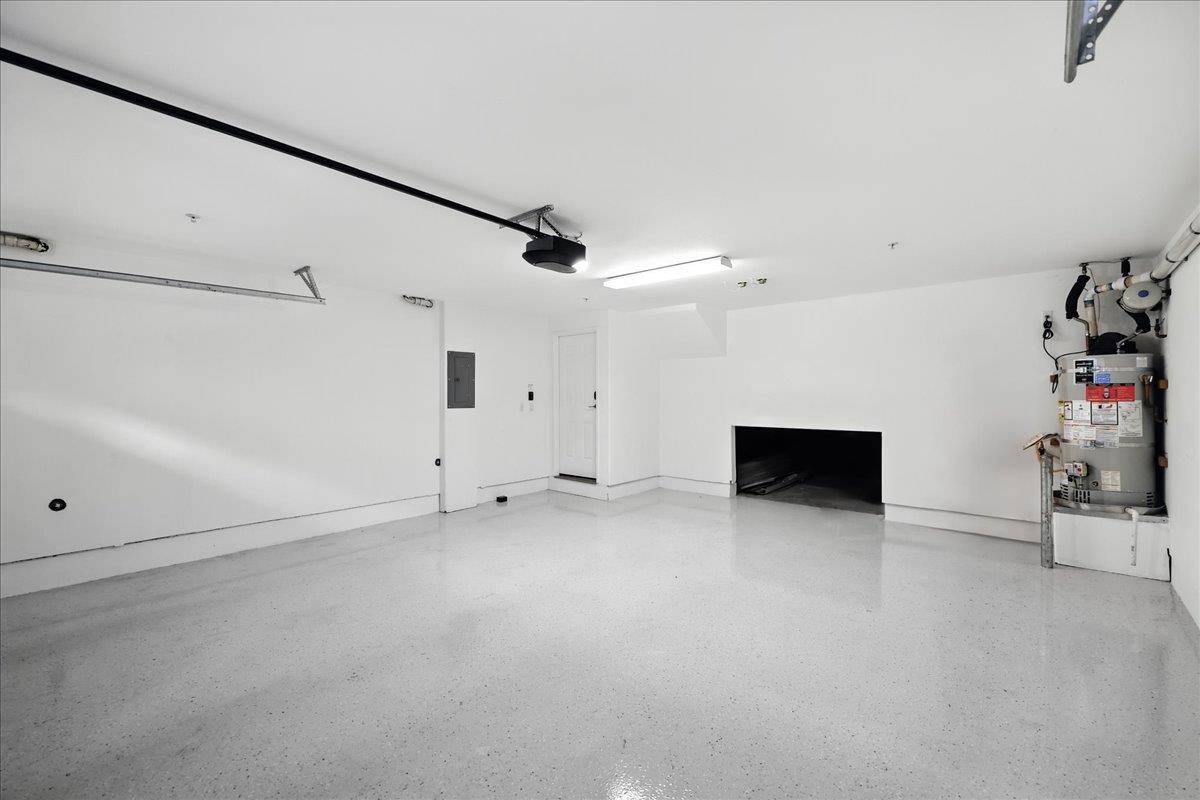 Detail Gallery Image 44 of 57 For 1190 Morse Ave, Sunnyvale,  CA 94089 - 3 Beds | 2/1 Baths